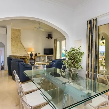 Belle Vista Villa *
